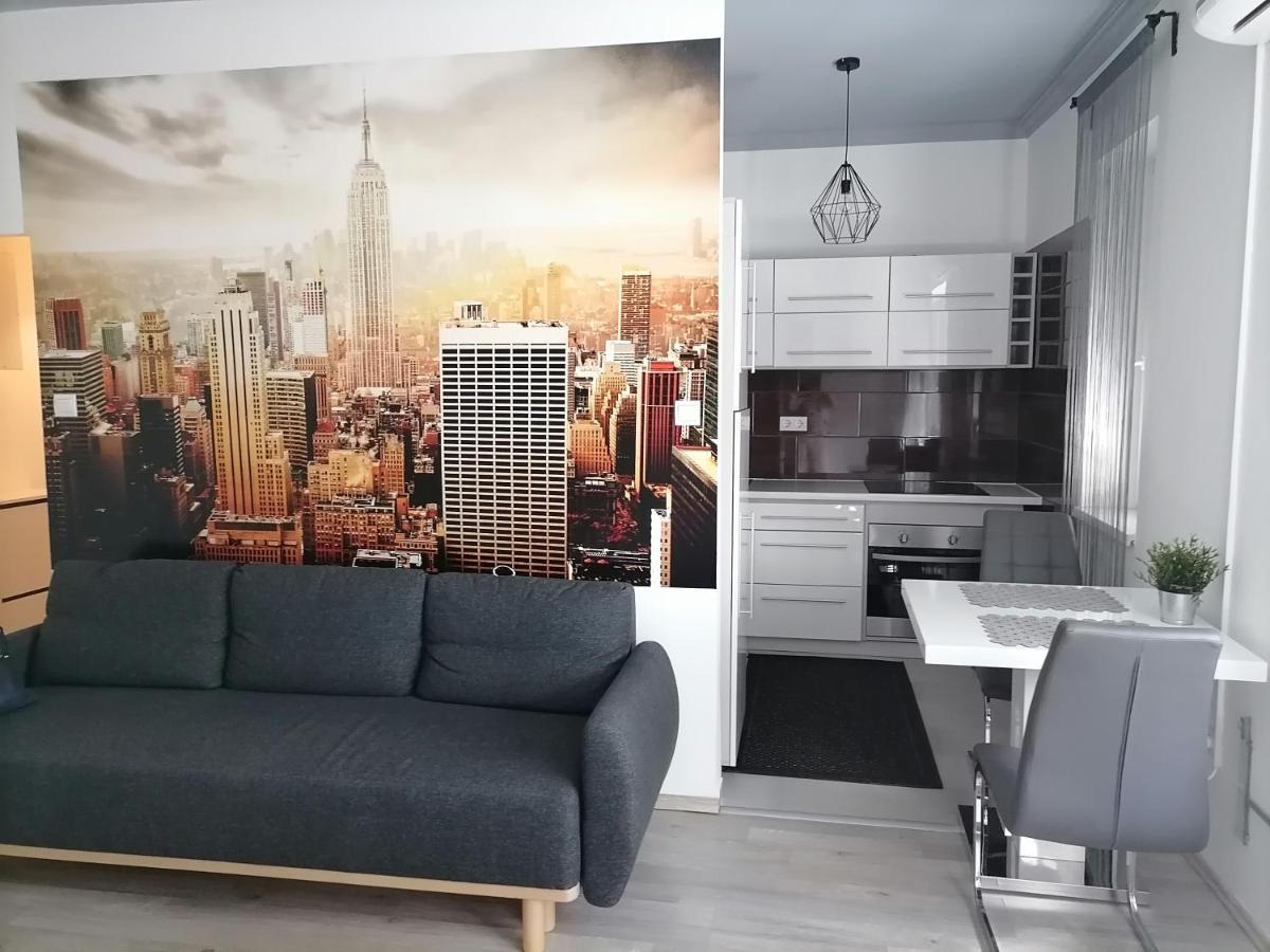 Merey Apartment Сегед Экстерьер фото